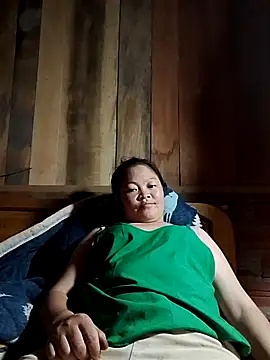 Snapshot of MaySweetb chatting on 09/30/25, 11:59 MaySweetb online show from 09/30/25, 11:59