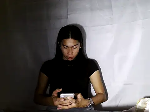 Snapshot of Asian_PrettyAle chatting on 03/04/26, 11:38 Asian PrettyAle online show from 03/04/26, 11:38