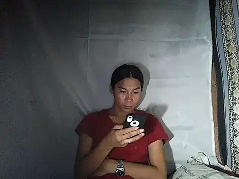 Snapshot of Asian_PrettyAle chatting on 04/29/26, 02:26 Asian PrettyAle online show from 04/29/26, 02:26