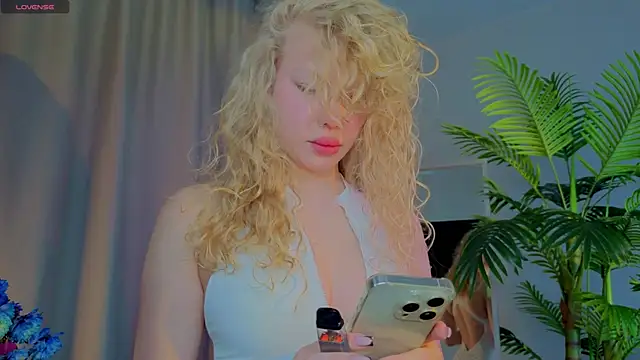 emilyshepar d online show from 11/13/25, 02:32