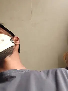 RAYI Queen 4 online show from 12/14/25, 04:07