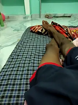 RAYI Queen 4 online show from 02/14/26, 03:31