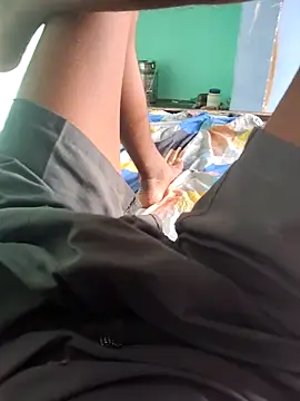 RAYI Queen 4 online show from 03/29/26, 10:04