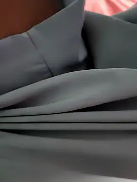 RAYI Queen 4 online show from 04/06/26, 09:32