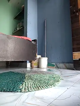 RAYI Queen 4 online show from 04/07/26, 02:56