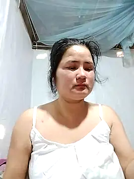 Snapshot of BigAss-69 chatting on 04/13/26, 12:38 BigAss-69 online show from 04/13/26, 12:38