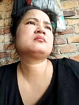 Snapshot of BigAss-69 chatting on 05/19/26, 01:56 BigAss-69 online show from 05/19/26, 01:56