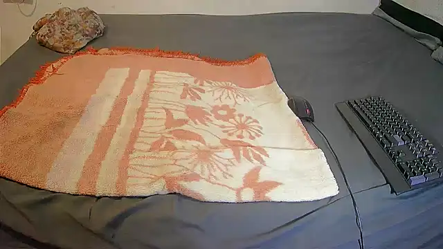 Snapshot of SpicyExi chatting on 03/13/26, 04:19 SpicyExi online show from 03/13/26, 04:19