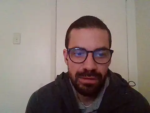 Snapshot of MartyTheSmarty chatting on 11/26/25, 11:28 MartyTheSmarty online show from 11/26/25, 11:28