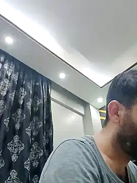 Apooabe online show from 11/05/25, 12:54