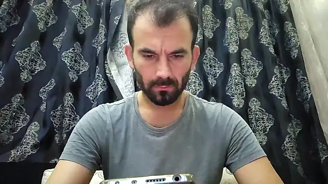 Apooabe online show from 11/27/25, 04:31