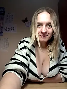 Snapshot of Ami_Foxy chatting on 01/06/26, 11:58 Ami Foxy online show from 01/06/26, 11:58