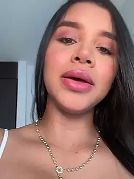 Snapshot of Tokio_Tokio chatting on 02/07/25, 08:42 Tokio Tokio online show from 02/07/25, 08:42