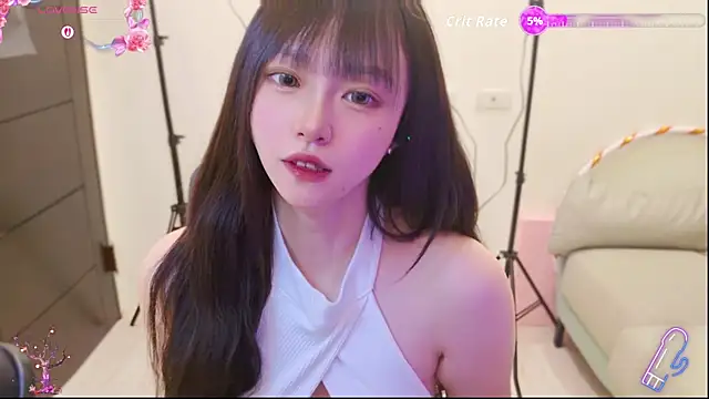 Snapshot of Yucheng__520 chatting on 04/27/26, 04:21 Yucheng 520 online show from 04/27/26, 04:21
