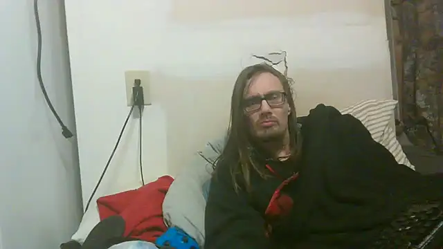 Snapshot of dandonn chatting on 02/10/26, 11:03 dandonn online show from 02/10/26, 11:03