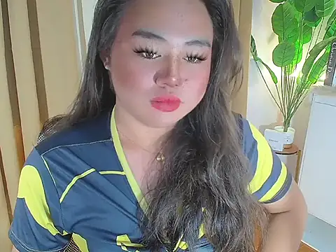 Snapshot of ursexy_ceciliaxx chatting on 04/08/26, 10:10 ursexy ceciliaxx online show from 04/08/26, 10:10