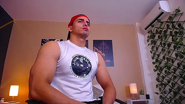 Snapshot of ChristopherBlack_ chatting on 10/23/25, 01:10 ChristopherBlack online show from 10/23/25, 01:10