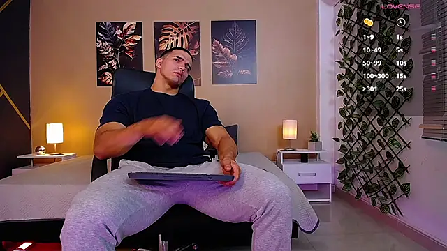 Snapshot of ChristopherBlack_ chatting on 02/24/26, 01:20 ChristopherBlack online show from 02/24/26, 01:20