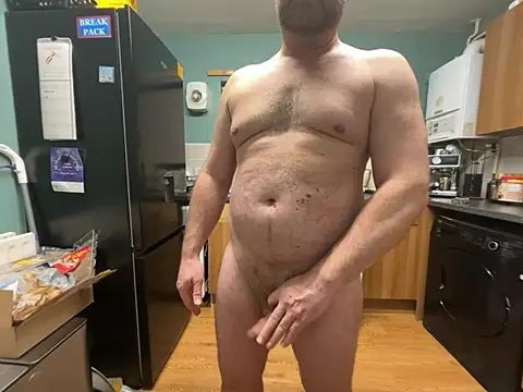 Dilfcam101 online show from 02/05/26, 08:13