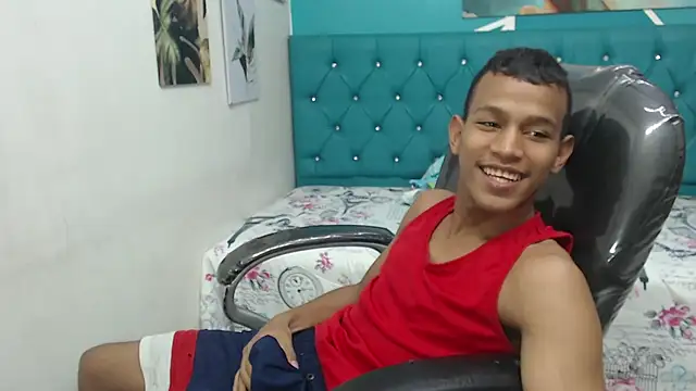 Snapshot of Rory_castro chatting on 09/13/25, 10:31 Rory castro online show from 09/13/25, 10:31