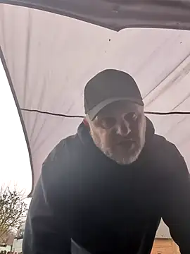 Snapshot of Wir2002Paar chatting on 02/22/26, 02:04 Wir2002Paar online show from 02/22/26, 02:04