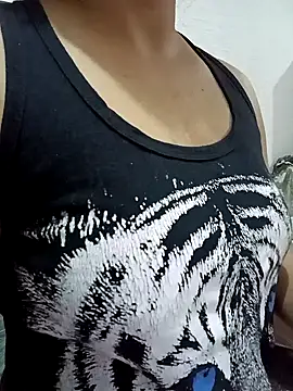 Snapshot of Ftm_Bunny chatting on 09/29/25, 09:36 Ftm Bunny online show from 09/29/25, 09:36