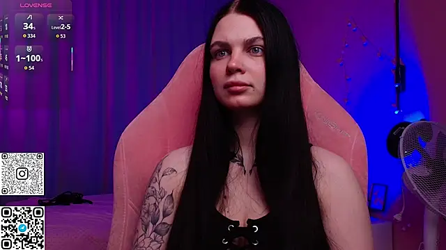 Snapshot of Michela_Fruet chatting on 03/21/26, 01:10 Michela Fruet online show from 03/21/26, 01:10