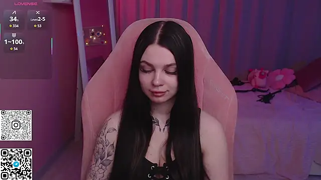 Snapshot of Michela_Fruet chatting on 04/12/26, 01:10 Michela Fruet online show from 04/12/26, 01:10