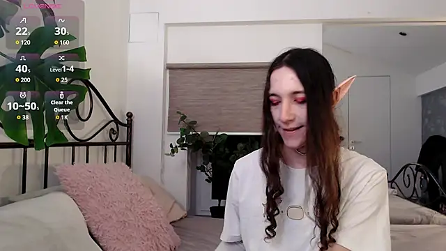 Snapshot of SilverMuse chatting on 03/21/26, 12:04 SilverMuse online show from 03/21/26, 12:04