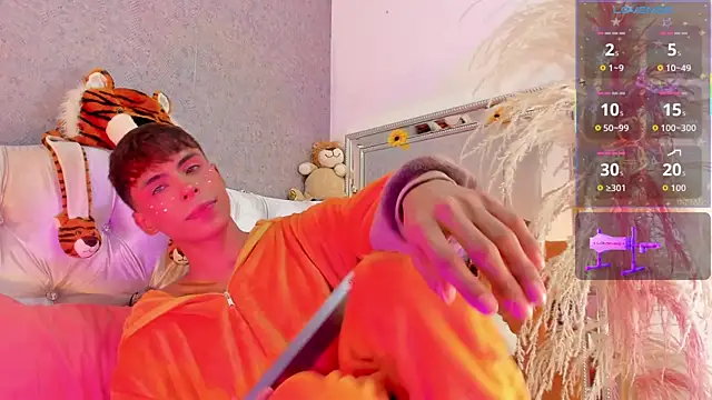 PrincePoppy online show from 09/08/25, 08:30