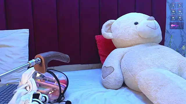 PrincePoppy online show from 10/29/25, 08:54