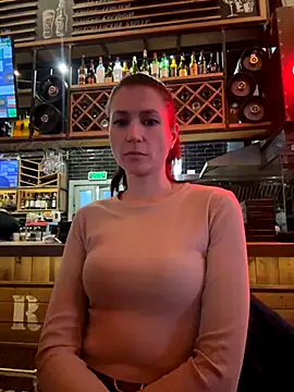 Snapshot of Lizza_xxx chatting on 10/18/25, 07:47 Lizza xxx online show from 10/18/25, 07:47