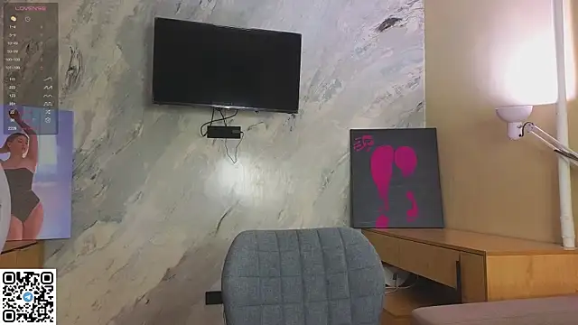 miss bubbles  online show from 11/26/25, 12:33