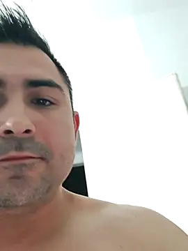 Snapshot of Bradd_32 chatting on 09/12/25, 12:55 Bradd 32 online show from 09/12/25, 12:55