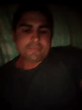 Snapshot of Bradd_32 chatting on 03/26/26, 11:05 Bradd 32 online show from 03/26/26, 11:05