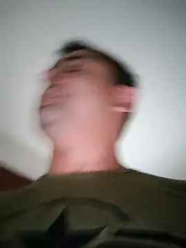 Snapshot of Bradd_32 chatting on 04/21/26, 12:22 Bradd 32 online show from 04/21/26, 12:22