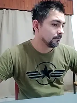 Snapshot of Bradd_32 chatting on 07/15/26, 11:37 Bradd 32 online show from 07/15/26, 11:37