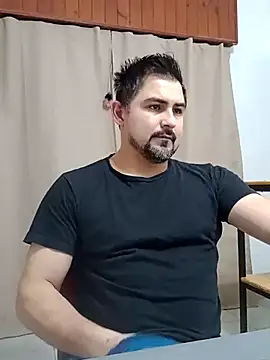 Snapshot of Bradd_32 chatting on 07/19/26, 07:01 Bradd 32 online show from 07/19/26, 07:01