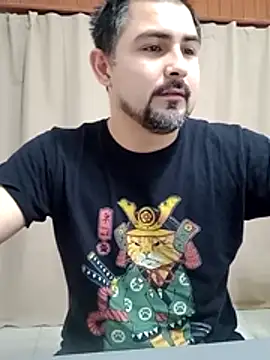 Snapshot of Bradd_32 chatting on 07/20/26, 11:23 Bradd 32 online show from 07/20/26, 11:23