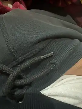 Snapshot of adiluci1 chatting on 10/18/25, 07:03 adiluci1 online show from 10/18/25, 07:03