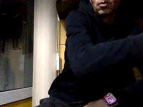 adiluci1 online show from 11/03/25, 06:42