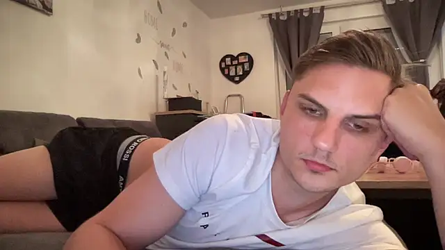 Sweetbooy90 online show from 05/21/26, 05:42