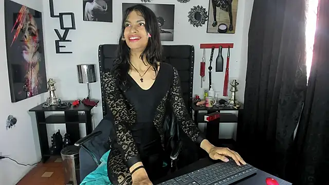 LunarisSmith online show from 12/03/25, 05:22