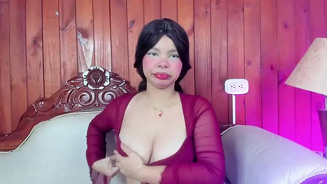 Snapshot of PamelaCullen chatting on 11/17/25, 03:07 PamelaCullen online show from 11/17/25, 03:07