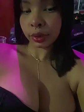 Snapshot of PamelaCullen chatting on 11/30/25, 04:05 PamelaCullen online show from 11/30/25, 04:05