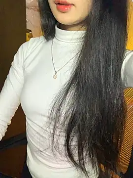 Snapshot of Nhinhi18 chatting on 02/07/26, 03:38 Nhinhi18 online show from 02/07/26, 03:38