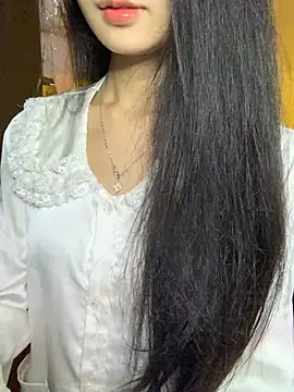 Snapshot of Nhinhi18 chatting on 02/08/26, 04:10 Nhinhi18 online show from 02/08/26, 04:10