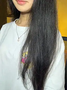 Snapshot of Nhinhi18 chatting on 02/27/26, 03:12 Nhinhi18 online show from 02/27/26, 03:12