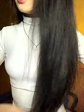 Snapshot of Nhinhi18 chatting on 03/07/26, 03:53 Nhinhi18 online show from 03/07/26, 03:53