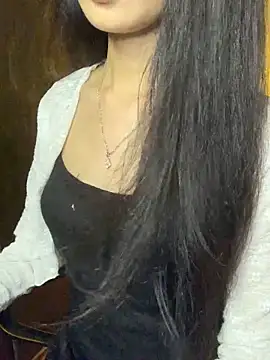 Nhinhi18 online show from 06/03/26, 04:12